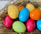 Boyalı Paskalya yumurtaları